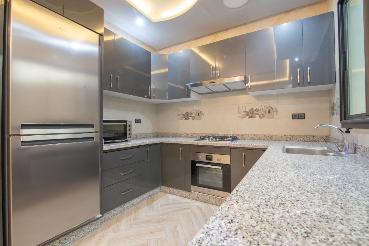 Adam's Apartments,self Checkin 6 Mins To Downtown Fiber Optic Wifi Free Parking Same Rules As Apartamento Agadir