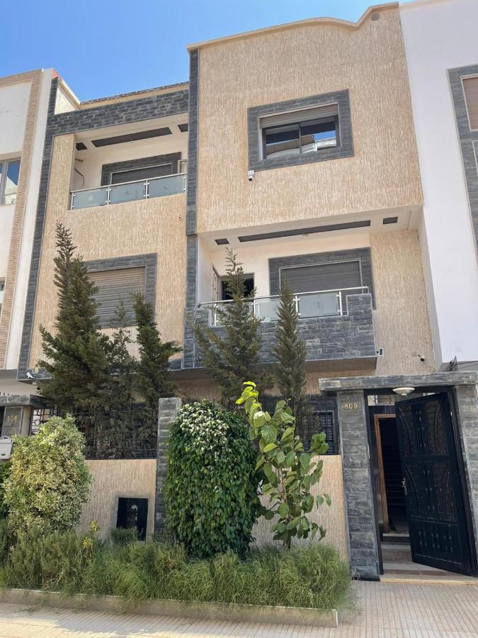 Apartamento Adam's Apartments,self Checkin 6 Mins To Downtown Fiber Optic Wifi Free Parking Same Rules As Agadir