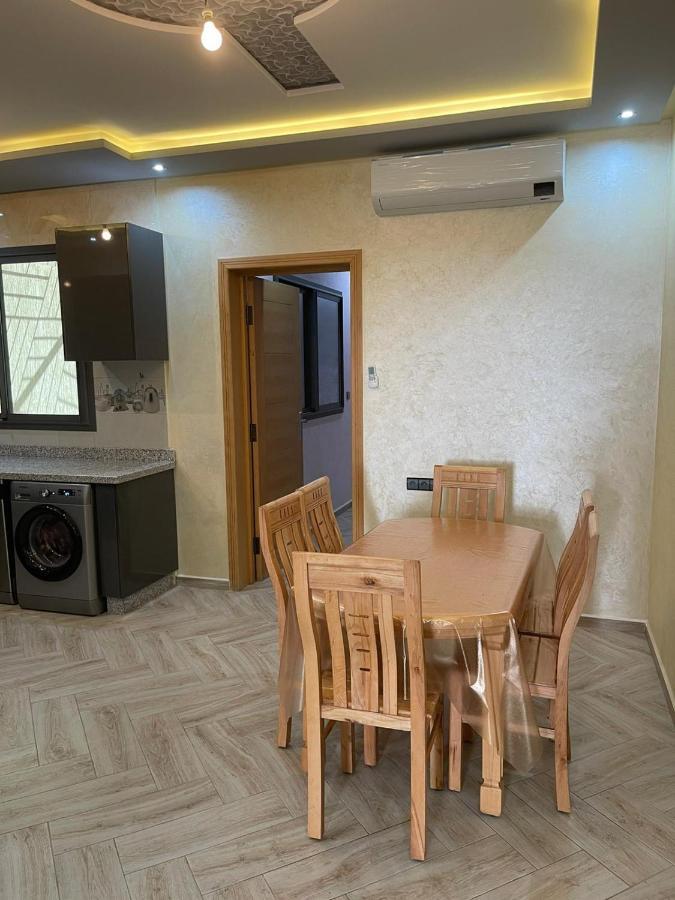 Apartamento Adam's Apartments,self Checkin 6 Mins To Downtown Fiber Optic Wifi Free Parking Same Rules As *